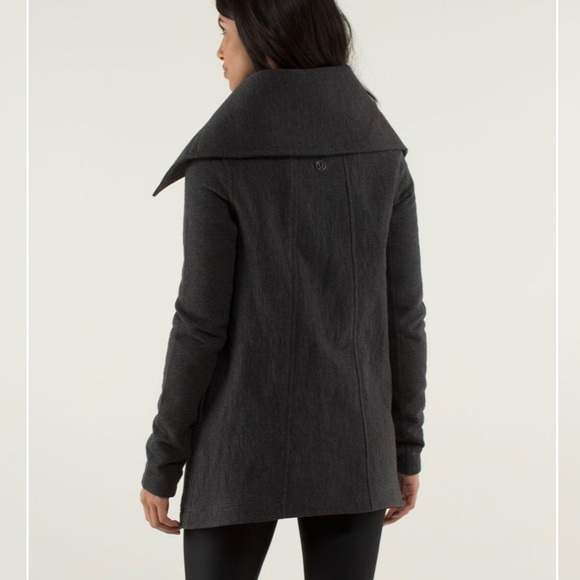 lululemon athletica Jackets & Blazers - Lululemon Jacket